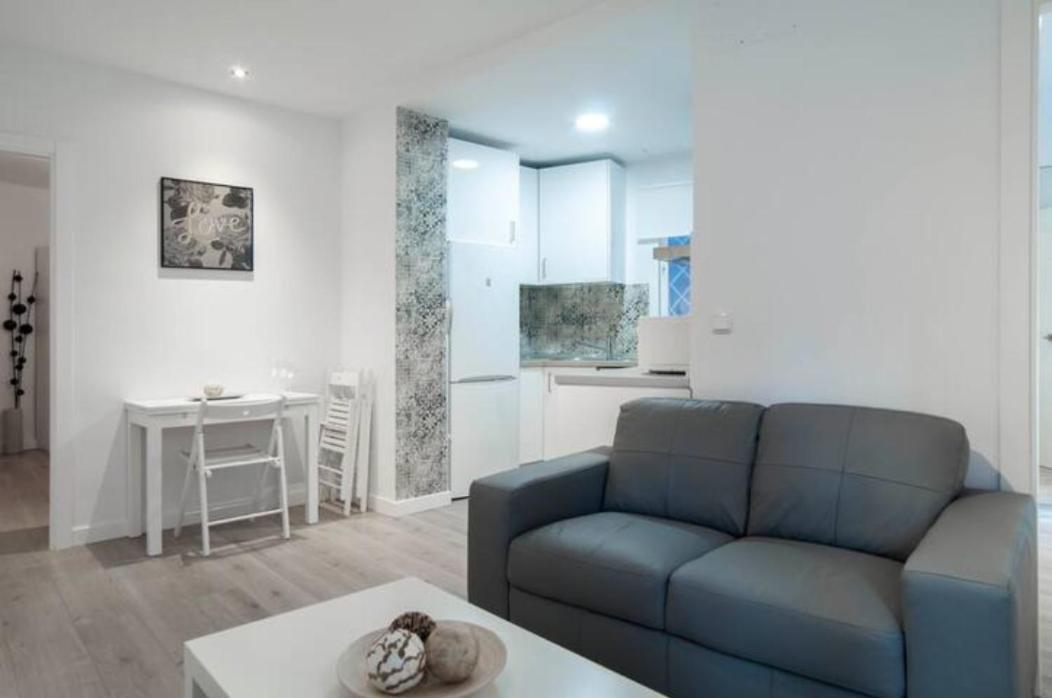 Moderno En Plaza Merced Appartement Málaga